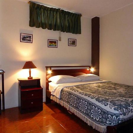 Jhomana Guesthouse Quito Ngoại thất bức ảnh