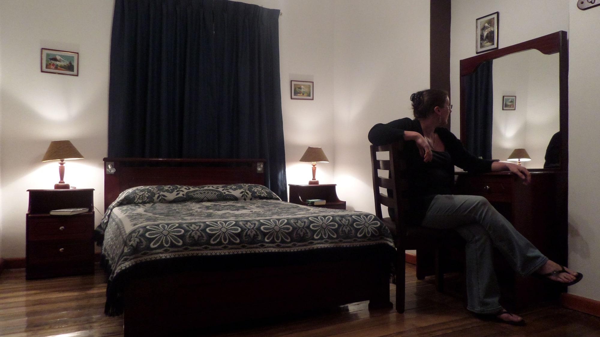 Jhomana Guesthouse Quito Ngoại thất bức ảnh
