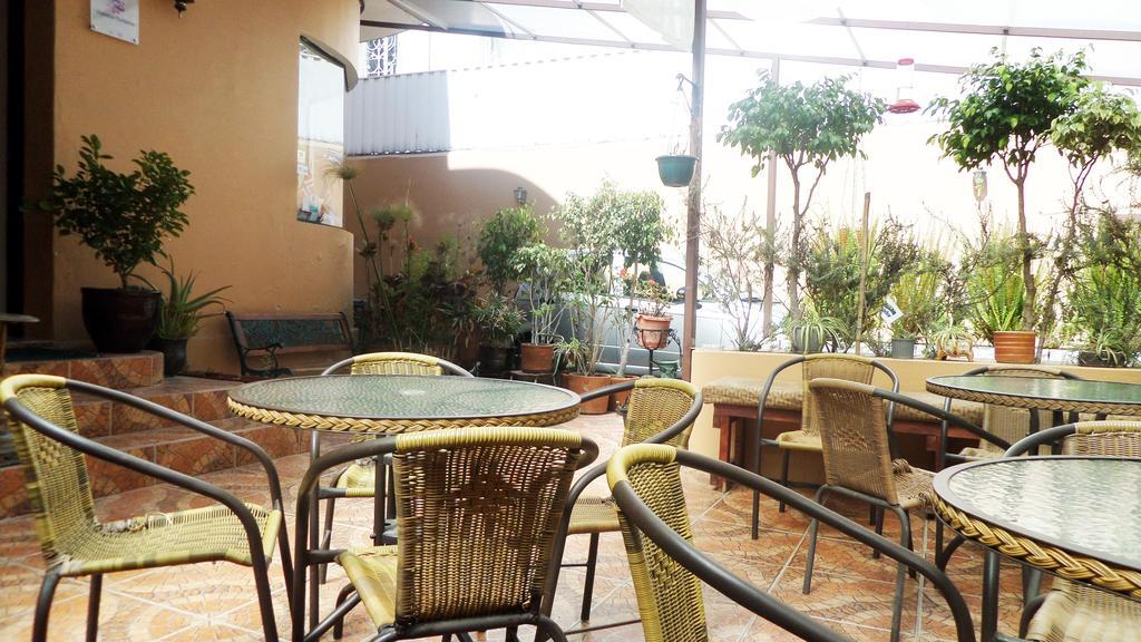 Jhomana Guesthouse Quito Ngoại thất bức ảnh
