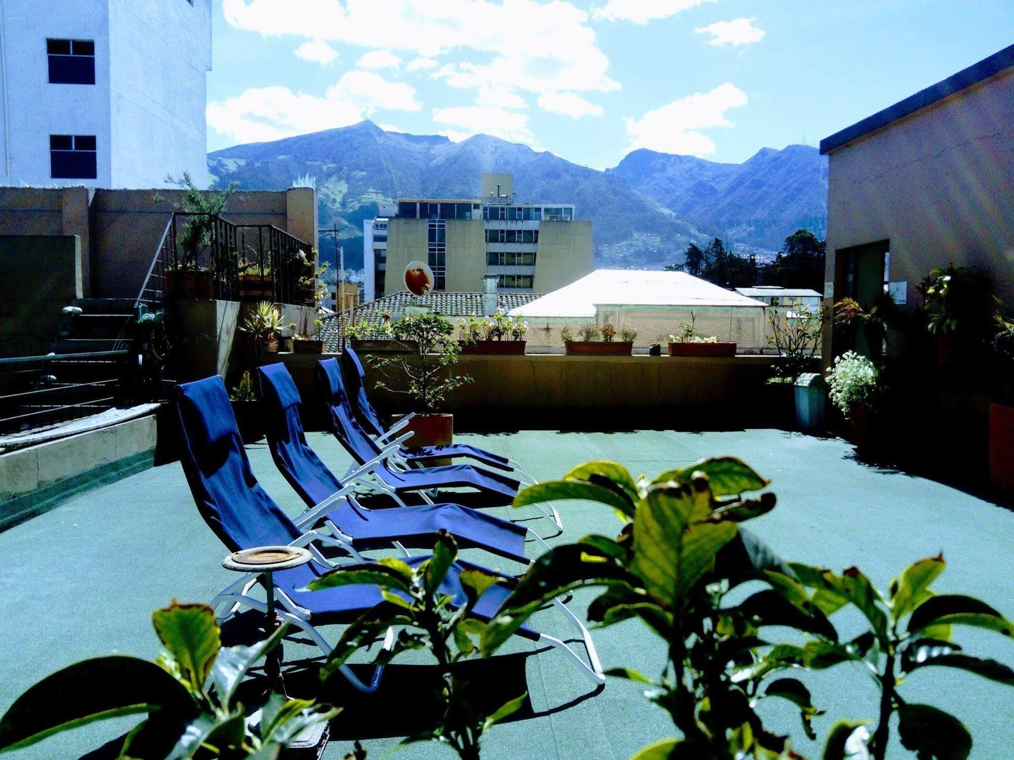 Jhomana Guesthouse Quito Ngoại thất bức ảnh