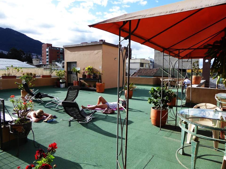 Jhomana Guesthouse Quito Ngoại thất bức ảnh